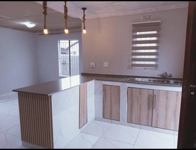 4 BEDROOM PROPERTY TO RENT IN ALBERTSDAL